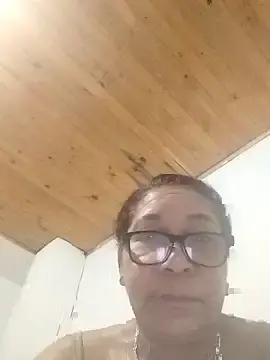 CafeCaliente69  live sex cam