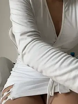 DulceMya  live sex cam