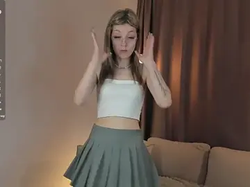 NovaOliphant  live sex cam