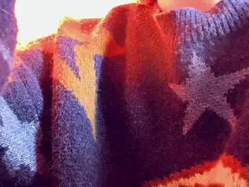 Ice_pixie  live sex cam