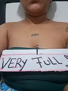 Brunette_Dirty_0limits  live sex cam