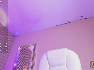 LisaLain  live sex cam