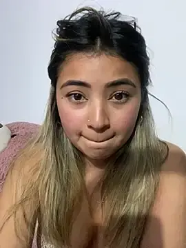 Agataangel2-0  live sex cam