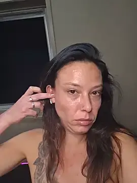 Littleladyshelly  live sex cam