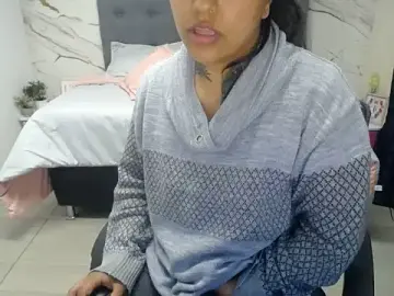 Love_sharit0409  live sex cam