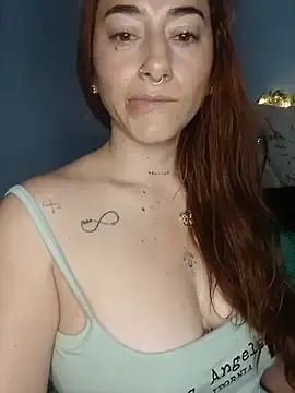 Molyswett  live sex cam