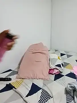 AlanaBosch  live sex cam