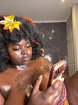 Honeycoco0211  live sex cam