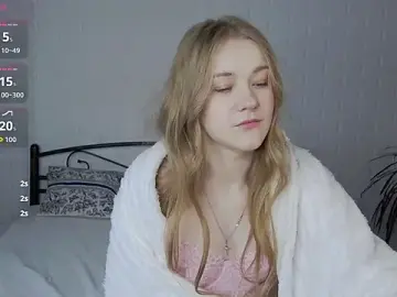 KumiKruz  live sex cam