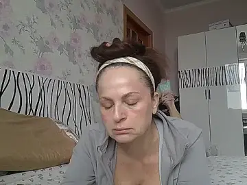 LindaStarS  live sex cam