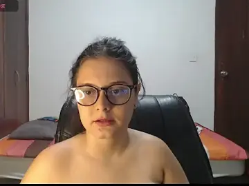MadieeLorez  live sex cam