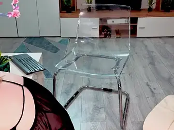 MistiqueAnna  live sex cam
