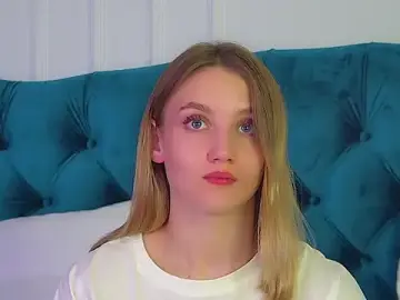 StacyEvances  live sex cam