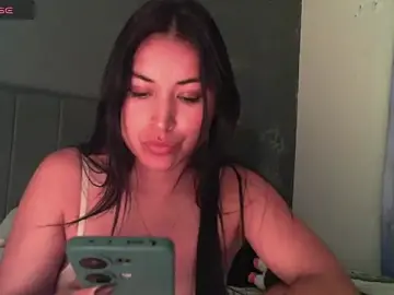 Sweet-Angie  live sex cam