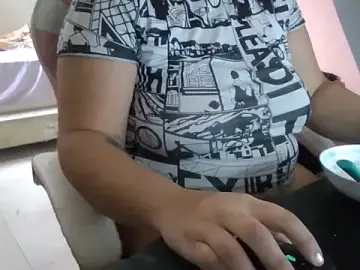 Nicolebiancardi5  live sex cam