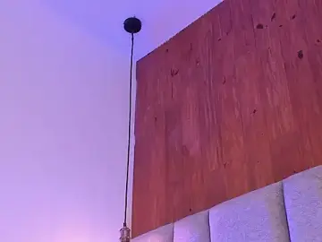 Saraa_joness_  live sex cam