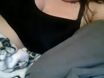 Sarahcakes223  live sex cam