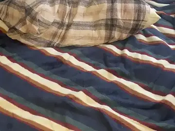 Ceyceys  live sex cam