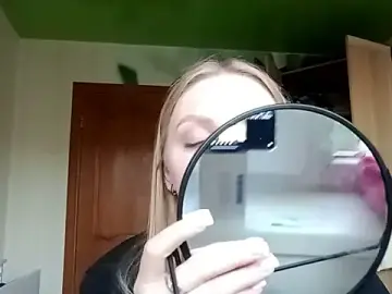 FloridaHollin  live sex cam