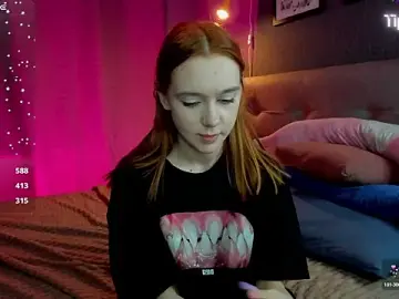 Lesi_Moonie01  live sex cam