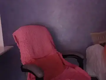 LuckyLisa23  live sex cam