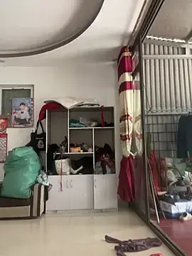 Nhung584  live sex cam