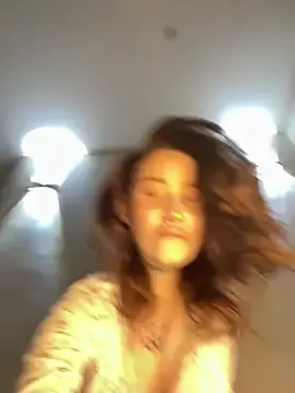 Yunasi  live sex cam