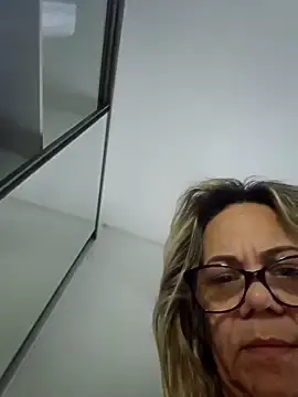 Bambam2206  live sex cam