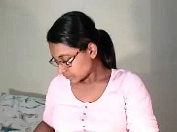 Indiansweetflava  live sex cam