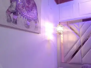 Mia_velvetk  live sex cam