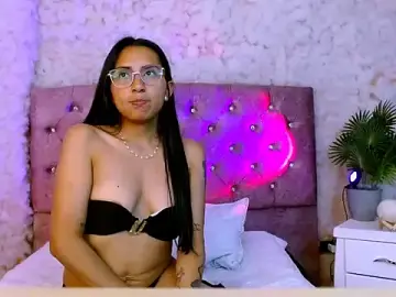 Sarah_bubbles  live sex cam
