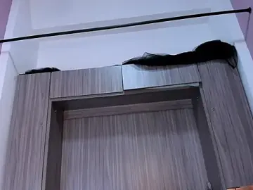 Valerymeyerr  live sex cam