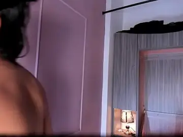 Valerymeyerr  live sex cam