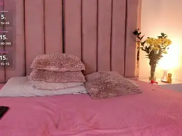 Ellie-Bite  live sex cam