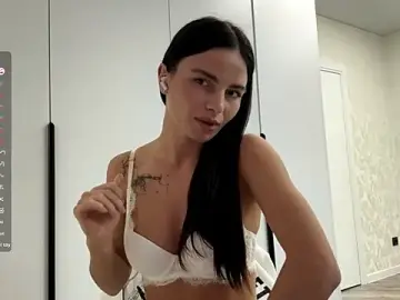 JackiHemrick  live sex cam