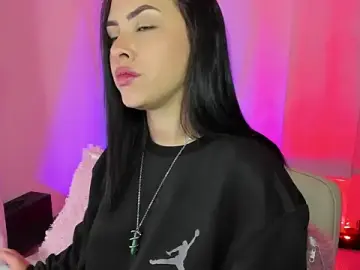 Maya_Bluee  live sex cam
