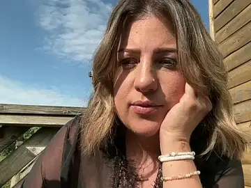 MsBelleWarick  live sex cam