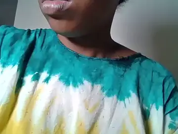 Queen_loveer  live sex cam
