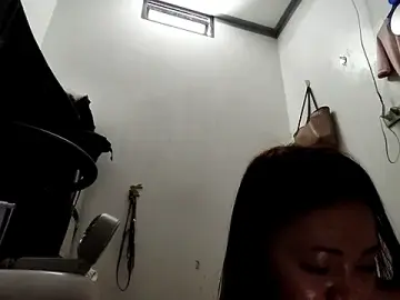 Stacyr  live sex cam