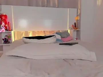 Sophie_canbrook1  live sex cam