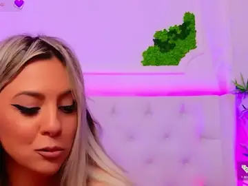 AriannaSins  live sex cam