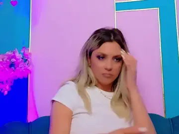AriannaSins  live sex cam