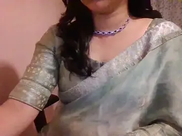 Diya_04  live sex cam