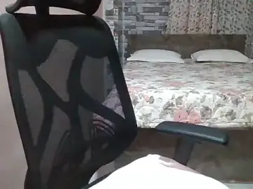 Diya_7  live sex cam