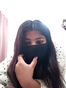 Half_girlfrnd_530  live sex cam