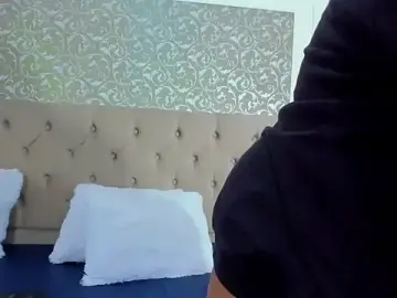 Sophia_Cook_  live sex cam