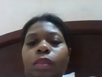 Chocolatesexi2  live sex cam