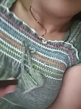 Cutie4032  live sex cam