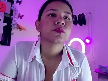 Lucy_hairypussy14  live sex cam