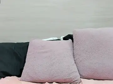 Mia_luxx1  live sex cam